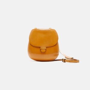 LEMAITRE CARTRIDGE YELLOW BAG $970 cow leather
Made in Italy